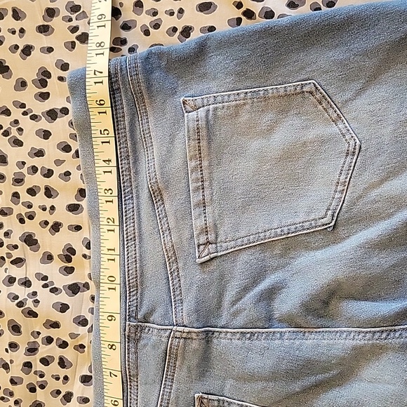 NOBO pull-on elastic waistband mid-rise cropped jeans - Picture 8 of 8